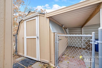 1715 W Flamingo Ave unit 61a, Nampa, ID 83651 - photo 3