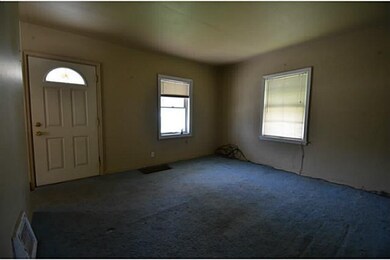 2908 Logan Ave, Des Moines, IA 50317 - photo 3