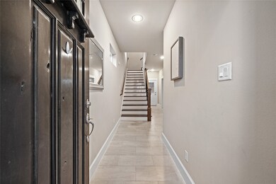 869 Wakefield Dr unit B, Houston, TX 77018 - photo 6