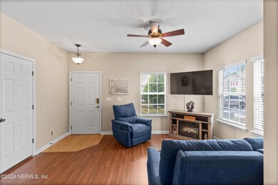 2200 Marsh Hawk Ln unit 504, Fleming Island, FL 32003 - photo 6