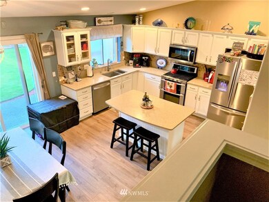 11210 Eustis Hunt Rd E, Graham, WA 98338 - photo 6