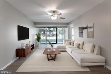 2038 Royal Fern Ct unit 2A, Reston, VA 20191 - photo 4