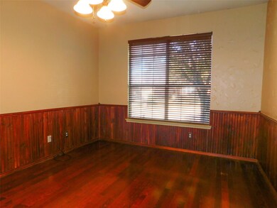 2724 Hereford Rd, Denton, TX 76210 - photo 7