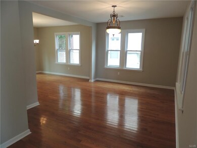 864 Cattell St, Easton, PA 18042 - photo 4