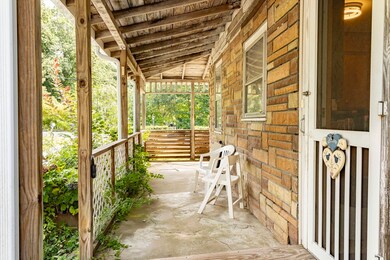 190 W Washington St, Hanson, MA 02341 - photo 6