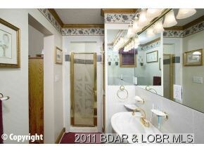 875 Robin Hood Ln, Roach, MO 65787 - photo 7