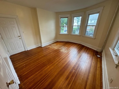 22 Clove Rd unit 24C, New Rochelle, NY 10801 - photo 2