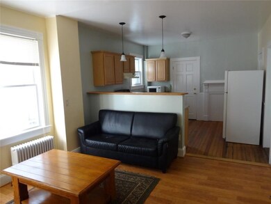 9 Ann St unit 1, Newport, RI 02840 - photo 4
