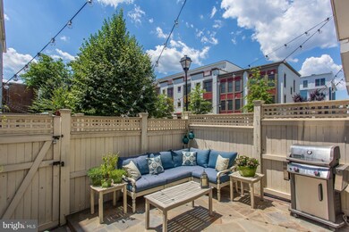 808 Montgomery St, Alexandria, VA 22314 - photo 6