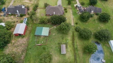 14123 County Road 185, Alvin, TX 77511 - photo 2