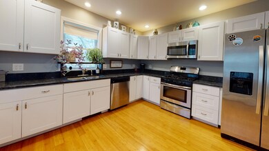 6 Osborn St, Lisbon, ME 04250 - photo 4