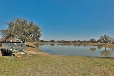 19930 Stone Creek Ct, Tomball, TX 77377 - photo 3