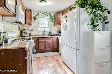 33 Cumberland Dr, Brick, NJ 08723 - photo 5