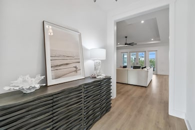 425 W Lafayette Road