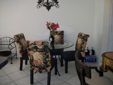 346 Camden O, West Palm Beach, FL 33417 - photo 5