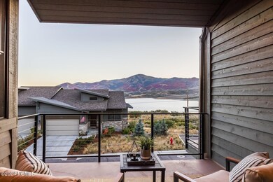 003_362eoverlooklp43_295