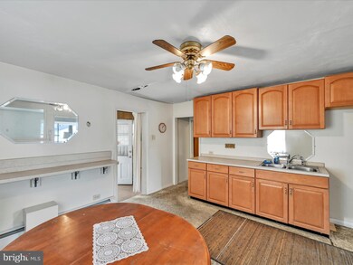 45 Walnut St, Middleport, PA 17953 - photo 6