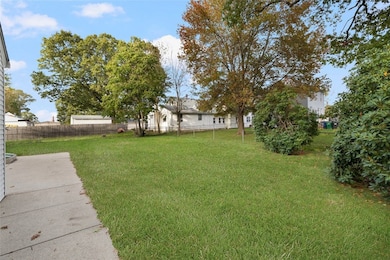 120 Gould Ave, Warwick, RI 02888 - photo 5