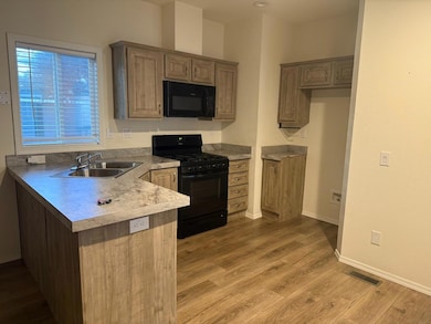 14740 Bass Dr unit 28, Redding, CA 96003 - photo 2