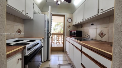 16901 NE 13th Ave unit 306, Miami, FL 33162 - photo 5