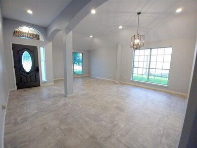 8911 Starlamp Ln, Houston, TX 77095 - photo 2