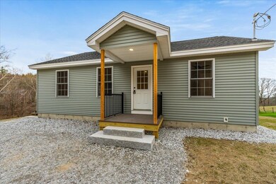 237 Maplewold Rd, Weare, NH 03281 - photo 4