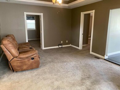 221 W 2nd St, Portland, IN 47371 - photo 2