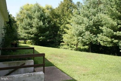 11035 Abbey Ln, Fredericksburg, VA 22407 - photo 2