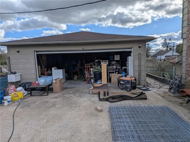 415 E Mill St, Osawatomie, KS 66064 - photo 6