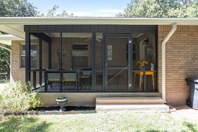 203 W Mulberry St, Fredericksburg, TX 78624 - photo 5