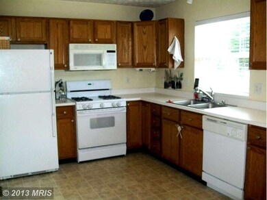 2717 Hickory Knoll Ct, Odenton, MD 21113 - photo 4