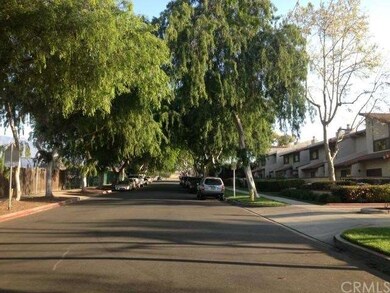 912 N Redding Way unit B, Upland, CA 91786 - photo 6