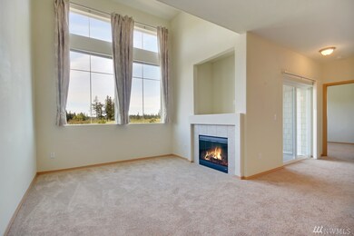 2460 Simmons St unit C, Dupont, WA 98327 - photo 6
