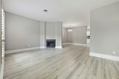 2100 Huldy St unit 5, Houston, TX 77019 - photo 6