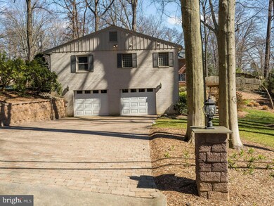 6421 Lyric Ln, Falls Church, VA 22044 - photo 2