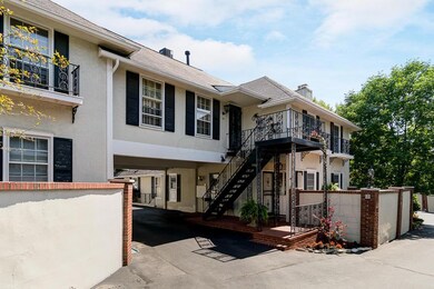 1631_Roxbury_-_B7-3