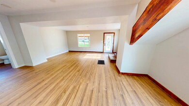 310 Thomas St, Sioux Rapids, IA 50585 - photo 3