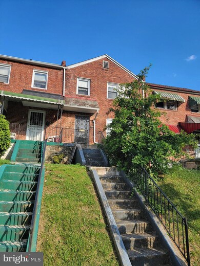 29 N Kossuth St, Baltimore, MD 21229 - photo 2
