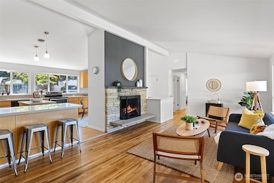 9703 240th Place SW, Edmonds, WA 98020 - photo 4