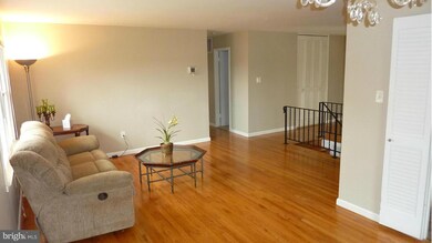 7551 Hyde Ct, Manassas, VA 20109 - photo 6
