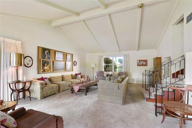 Living Room
Hardwood floors under carpet