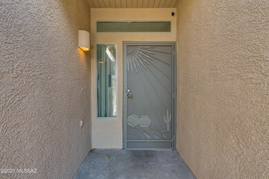 Desert Motif Rd-8