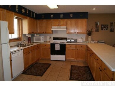8058 Par Five Dr unit 224, Onamia, MN 56359 - photo 2
