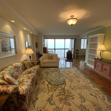 North Shore Towers unit 26-G, Oakland Gardens, NY 11364 - photo 6