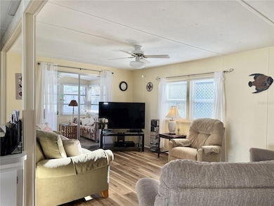 34648 Sweetpea Ln, Zephyrhills, FL 33541 - photo 7