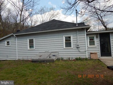 12 Emily Dr, Paw Paw, WV 25434 - photo 3