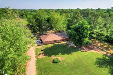 36904 Willow View Rd, Tecumseh, OK 74873 - photo 2
