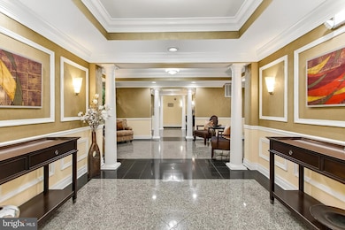 7880 Rolling Woods Ct unit 104, Springfield, VA 22152 - photo 2