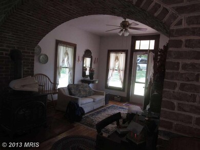 1181 Dellinger Gap Rd, Edinburg, VA 22824 - photo 7