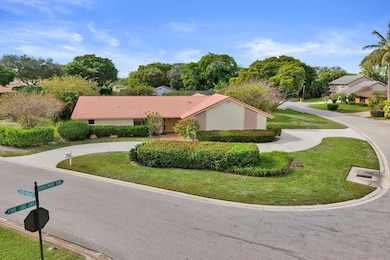 6432 Pine Jog Ave, Boca Raton, FL 33433 - photo 3